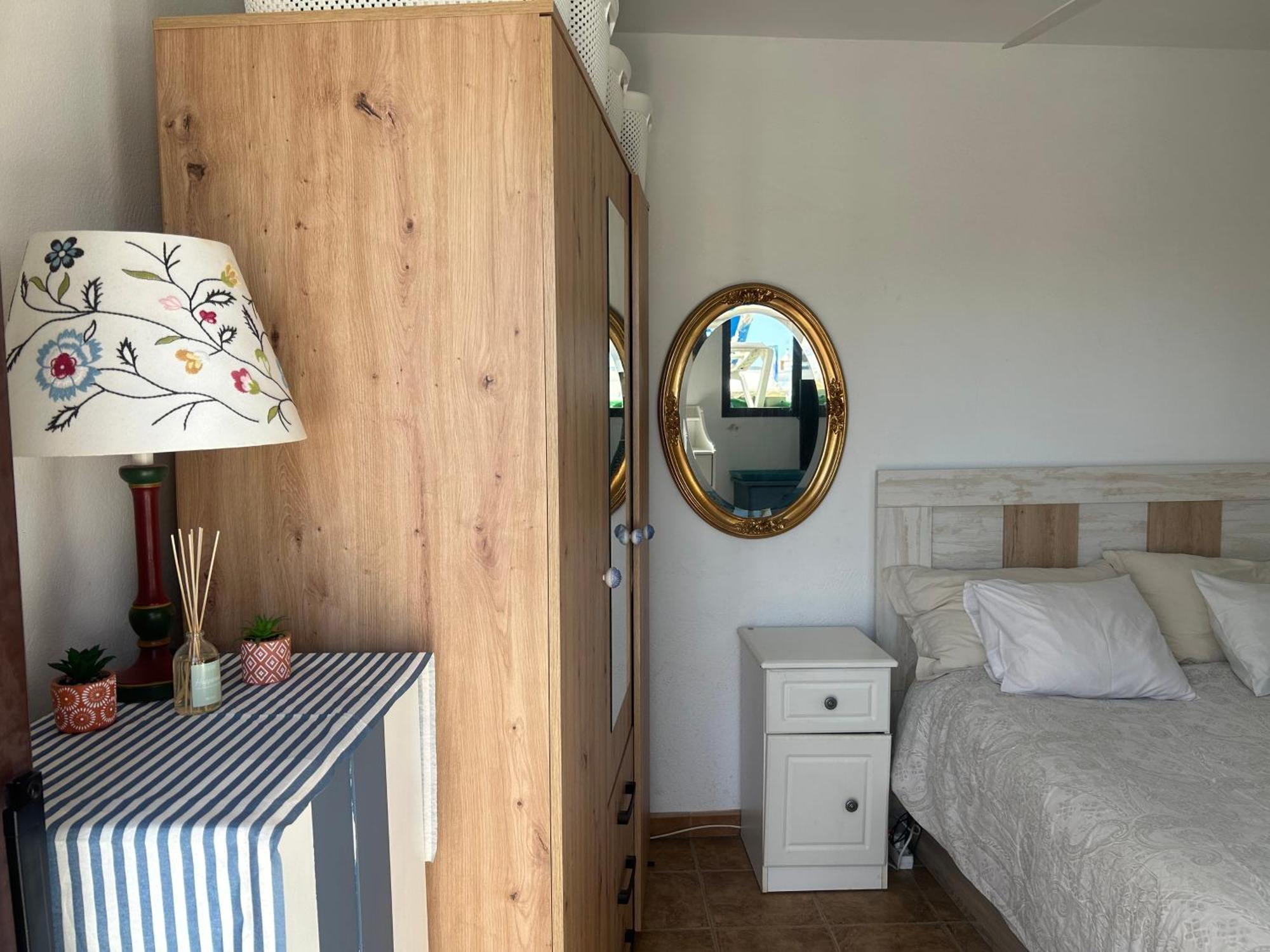La Buganvilla Rooms Arrecife  Bagian luar foto